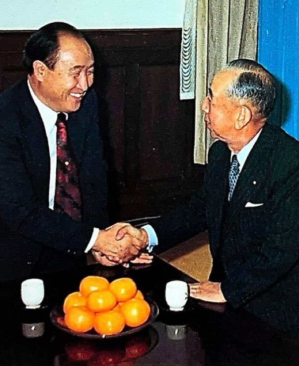 前々から安倍家三代と統一教会との関係は言われてたが、この話が出るたびに打ち消されてきた。
それがカルト教団被害者を増やしていった。
なんの力が打ち消したのか知らないけど、今回はもう打ち消されない。
言い続ける。
#安倍家三代と統一教会