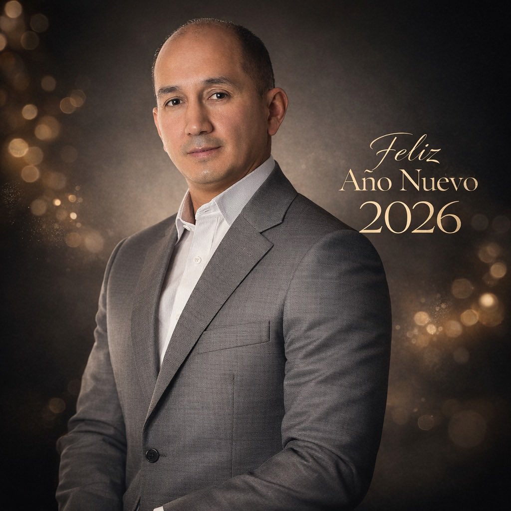 Gracias. Cierro este año con aprendizaje. 

Entro al 2026 con criterio, enfoque y la convicción de construir lo que realmente importa.

#MarcaPersonal #InteligenciaArtificial #BorisCornejo