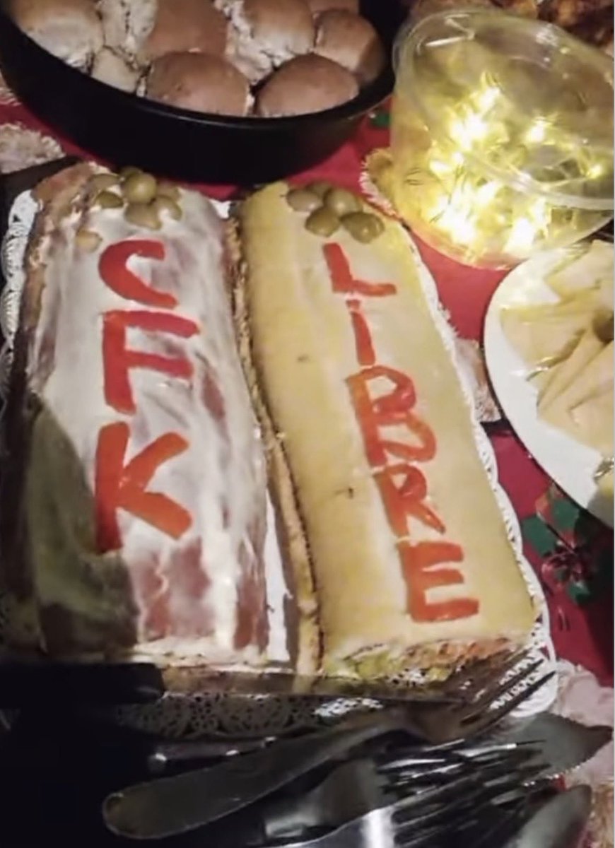 MarinaGlezer's tweet image. ❤️