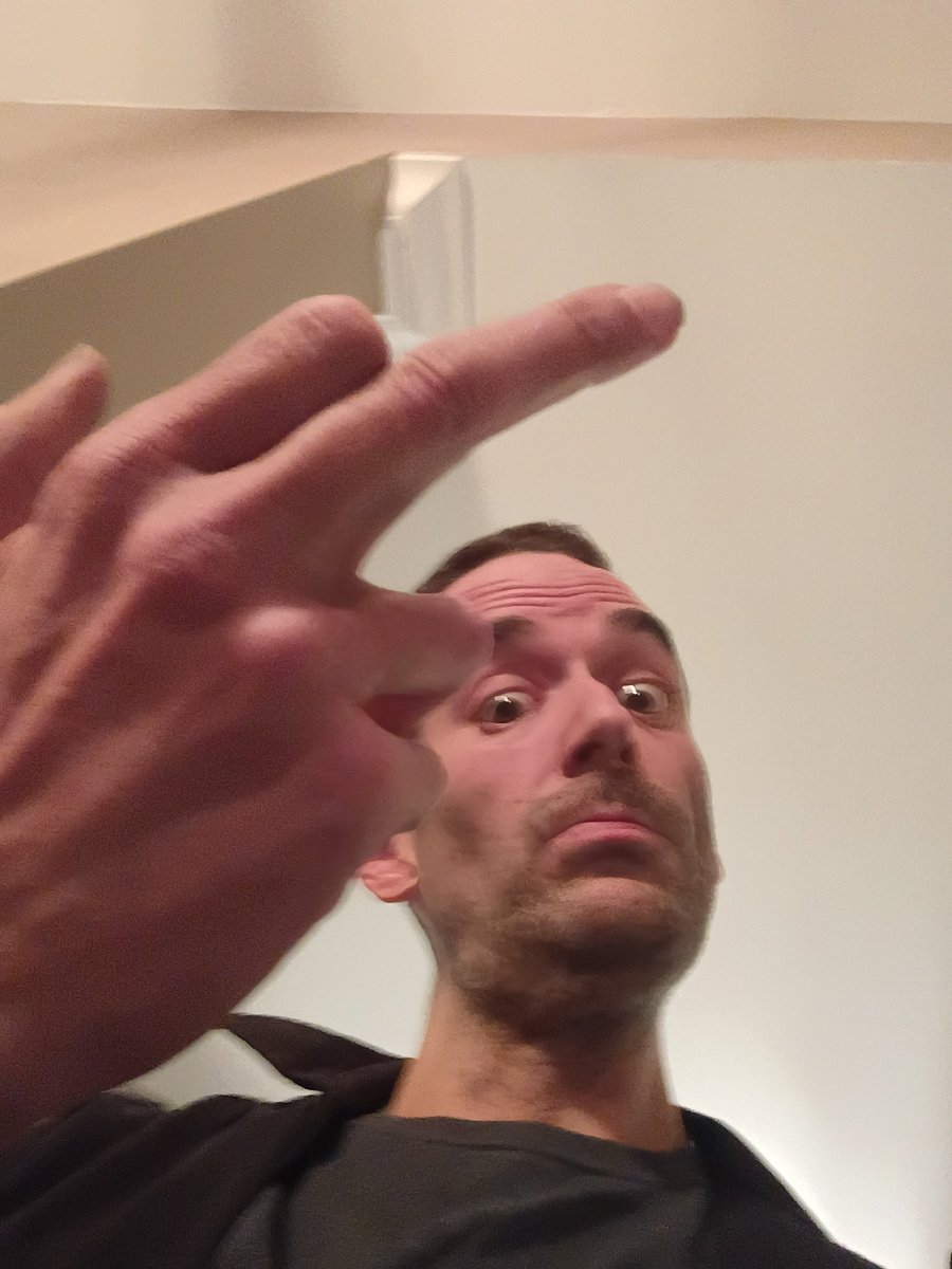 Sean Gratton I, Esquire tweet media