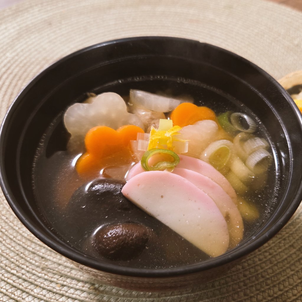 お雑煮！餅みえない