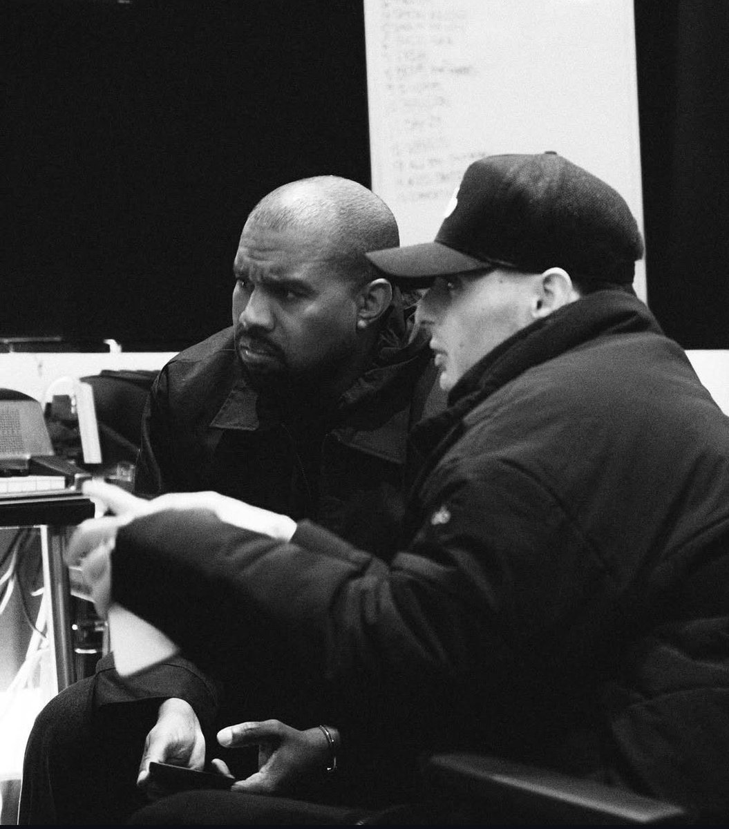 Out of Context Peso Pluma tweet media