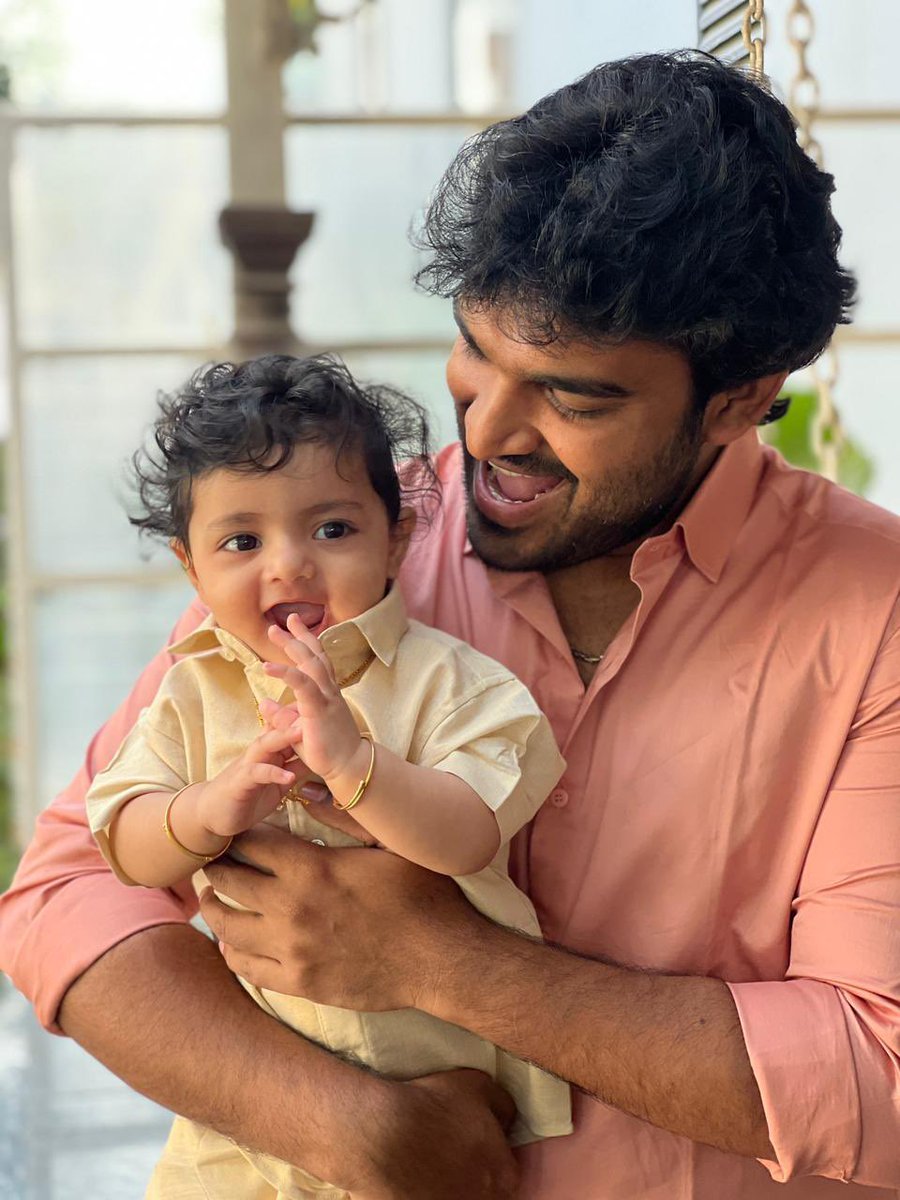 Kiran_Abbavaram's tweet image. 2025 has been a great year for us. Thank you all for being a part of it. Exicted for 2026 ☺️
Wishing you and your family a Very happy new year ❤️

 #HappyNewYear2026