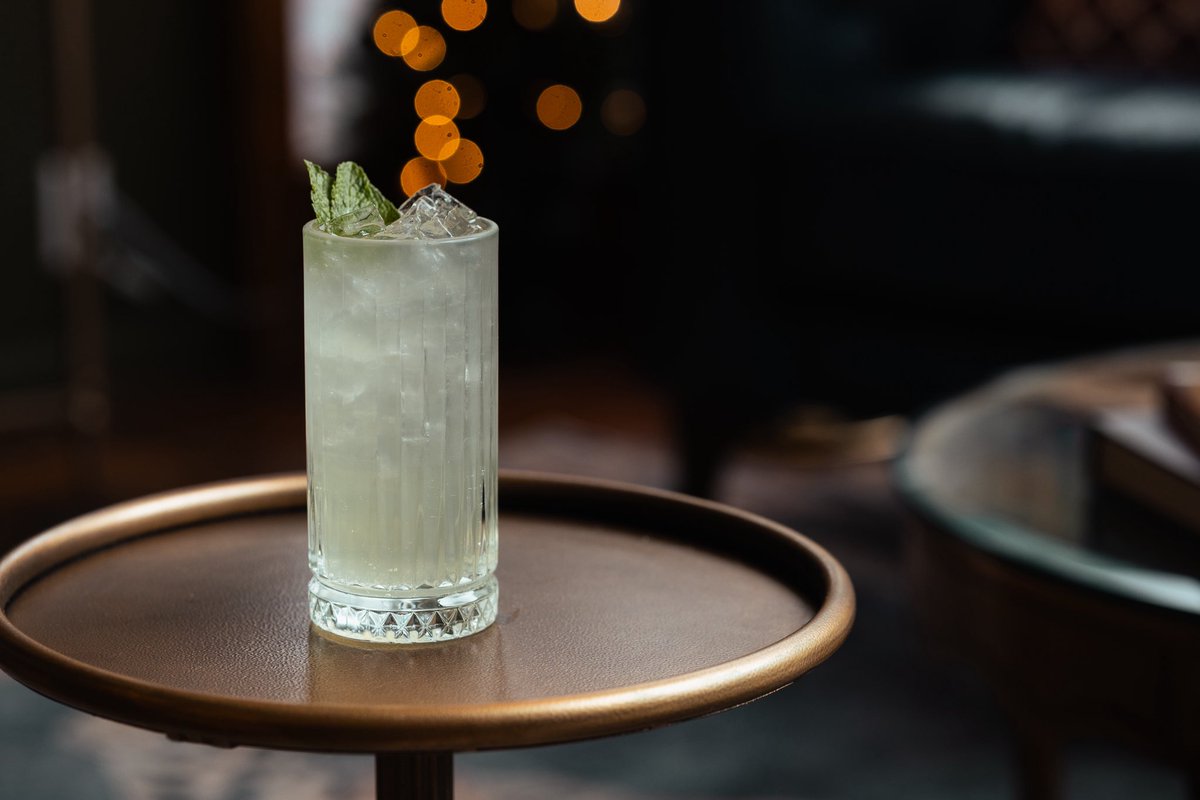 Happy New Year, friends and gamers alike!! 

This is a photo I shot got a cafe/speakeasy recently, and it just fits the occasion well. 😂 

Cheers to 2026.