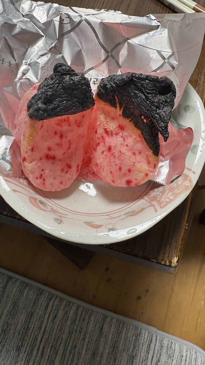 AutumNs_SiKk's tweet photo. 火事未遂エビもち💛 https://t.co/NBLkALM4BQ