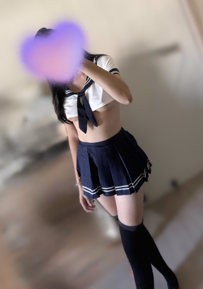 Lookle Young tweet media