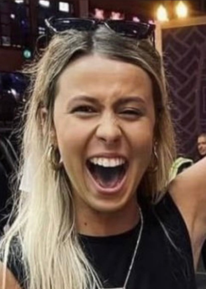 FidgetLit's tweet image. OMG..     

The Great Meme Reset crowd is mad because the Hawk Tuah girl is stealing their attention during the Great Meme Reset.  

😂📷