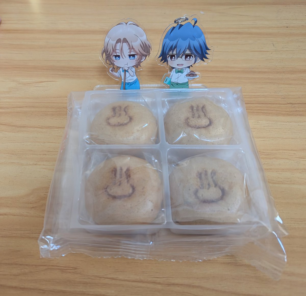 実家で温泉まんじゅうのお土産のおすそ分けをもらった♨️ 沼津って