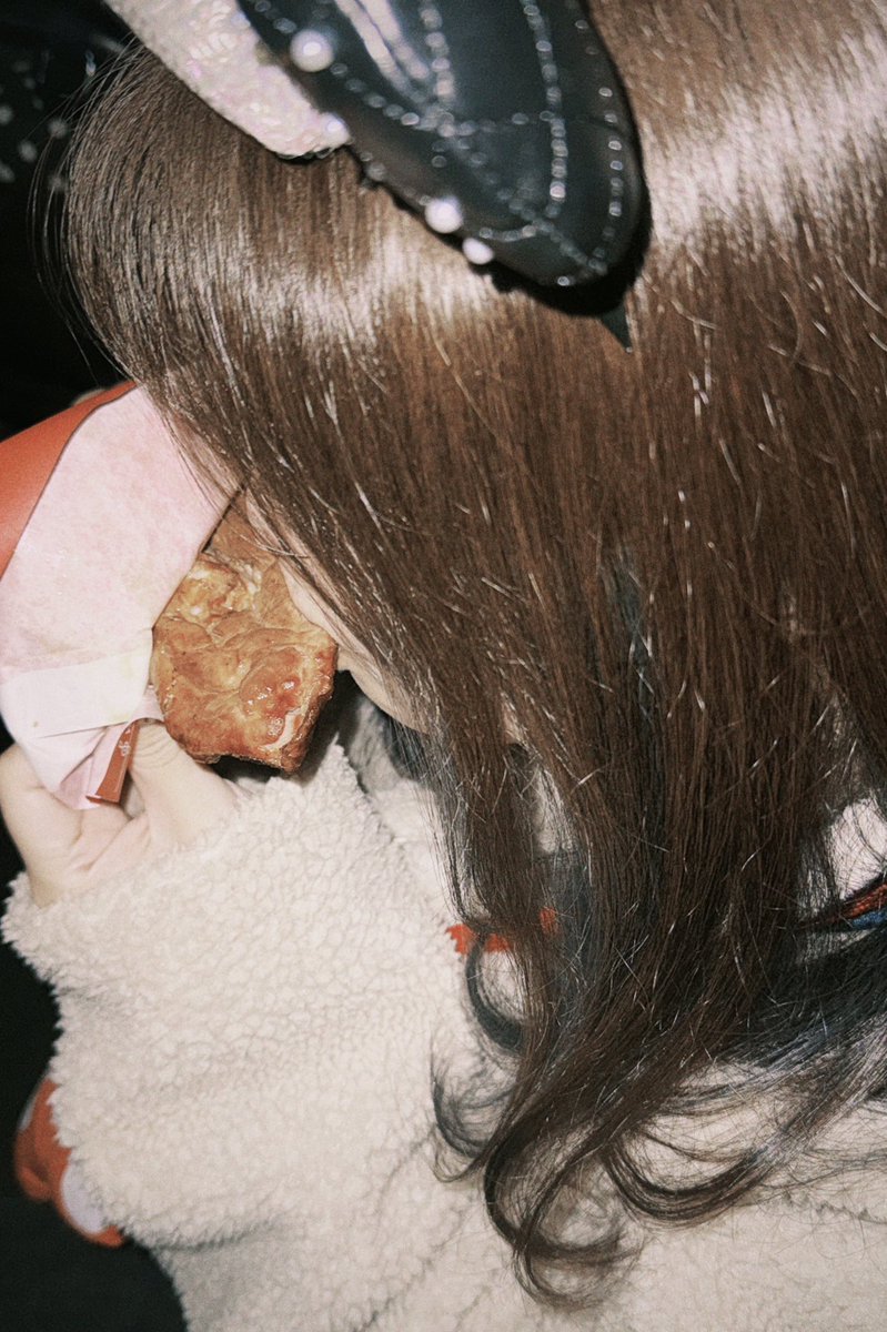 _Satcha1's tweet image. カビゴンとディズニーシー行った

AirPodsとApplewatch韓国に無くした事も忘れてた💦💦

後、ホテル取る時はちゃんと確認して取らないと死確定なんだよな、😑