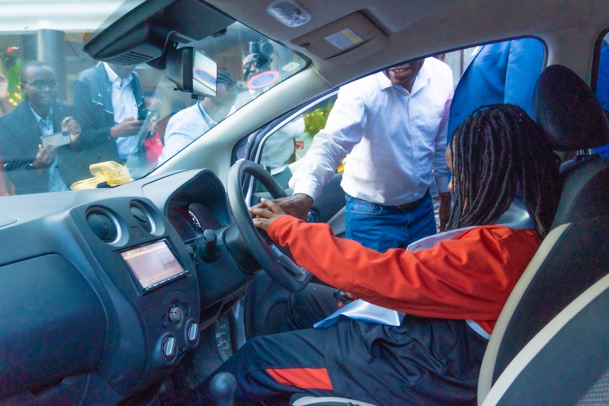 CarolRadull's tweet image. Jadon Simiyu and Jully Mutisya were crowned the 2025 Kenya National Chess Champions after a highly competitive championship held at the Westwood Hotel in Nairobi.

At just 13 years old, Simiyu made history as the youngest national champion ever, while Mutisya held her nerve under…