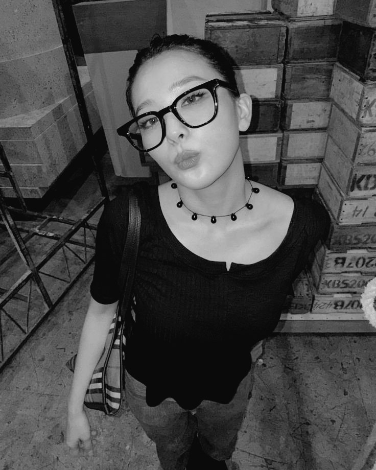dearlybloomed's tweet photo. @indecentpals Ruru, 1997.

barely started this story but does anyone want to start it with me? i need sweet people who crave to talk and mingle together.

OCRP, EN/ID, MDNI. https://t.co/GXkZIj9Ri7