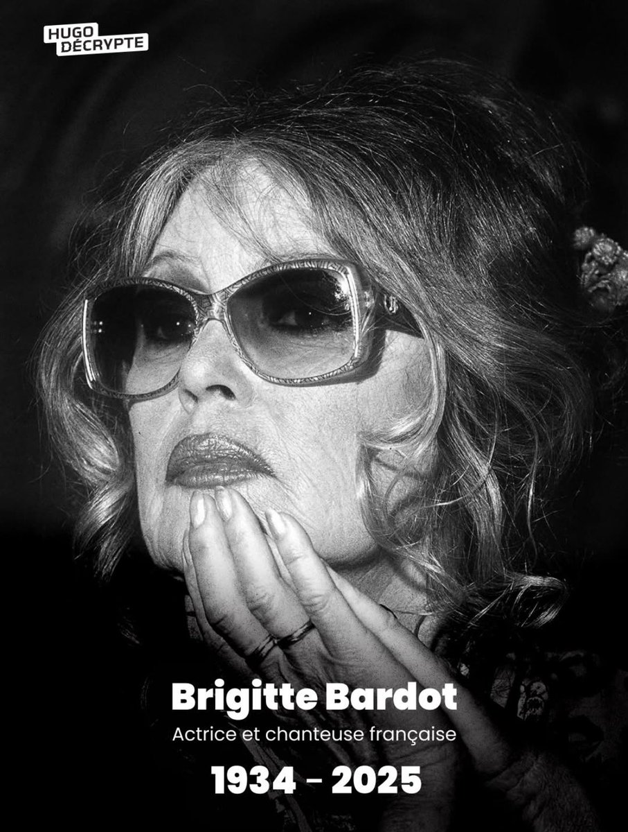 tart0fraises's tweet image. quelle année 🥰🥰🥰🥰  espérons que 2026 soit encore mieux