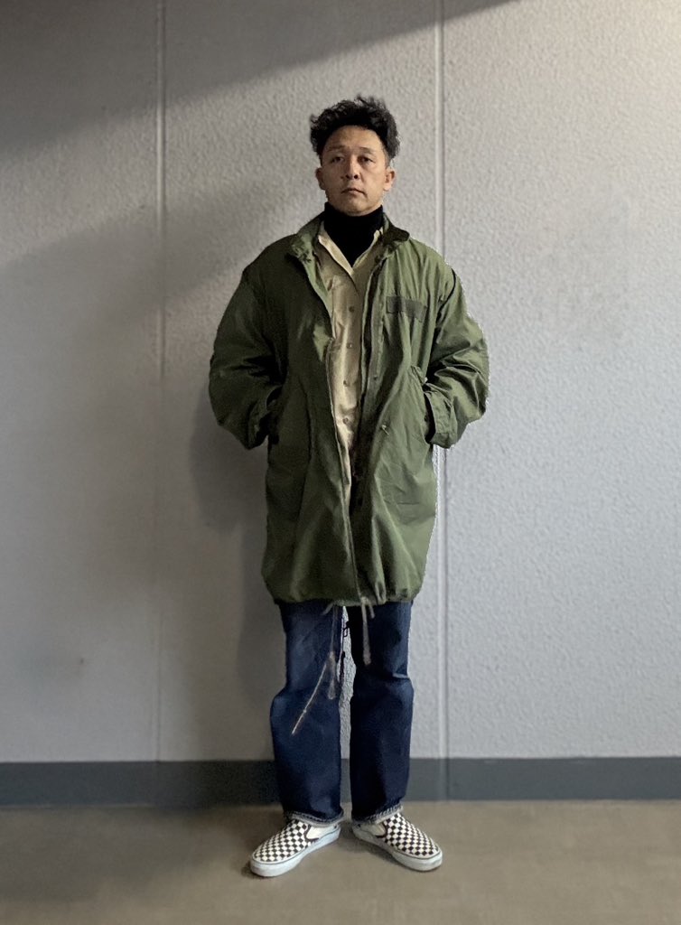 d4aHFxHnw230788's tweet photo. あけおめ
初詣はビックEで。
#M65フィッシュテール
#PWチノシャツ40's
#501E https://t.co/IyIOt4C13M