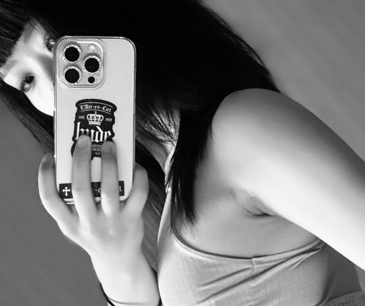 arisa_cosplayer's tweet photo. あけまして��めでとうございます
今年も良い年にしましょう！

ご無沙汰しております。
ありさはオーナー兼セラピストとして活動しておりました
コスプレは中々出来てませんでしたが、ファンティアだけは更新しております。
今年こそは、コスプレ活動も再開して行く所存です！
よろしくねー！ https://t.co/45d4buQ1fF