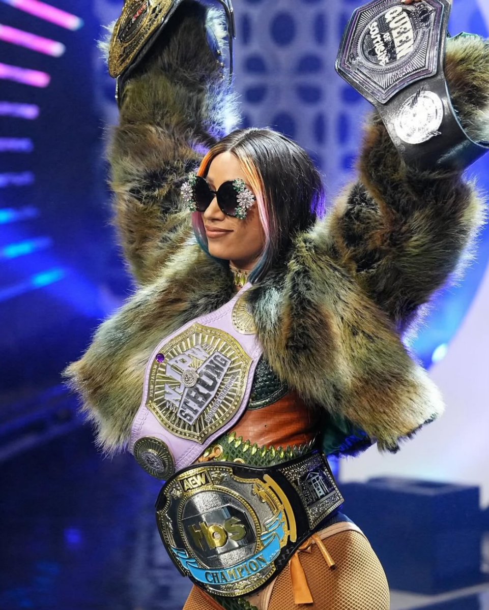 WrestleOps's tweet photo. Mercedes Moné’s historic reign as AEW TBS Champion has officially come to an end at 584 days. https://t.co/8W1jgdGjbj