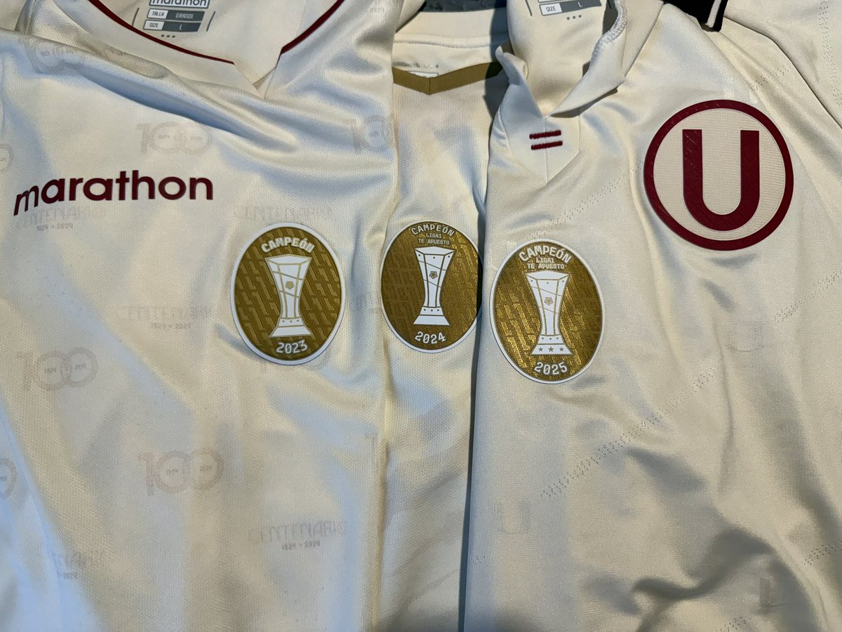 CremaTribune's tweet photo. Last tweet of 2025 (was not active much this year but will be for 2026). Proud to display the patches of the Tri-Campeónes. We are 75% done and 25% away from achieving Peruvian history, the first ever club to win the Tetra (four-peat) #YdaleU https://t.co/L0bEYOEzhY