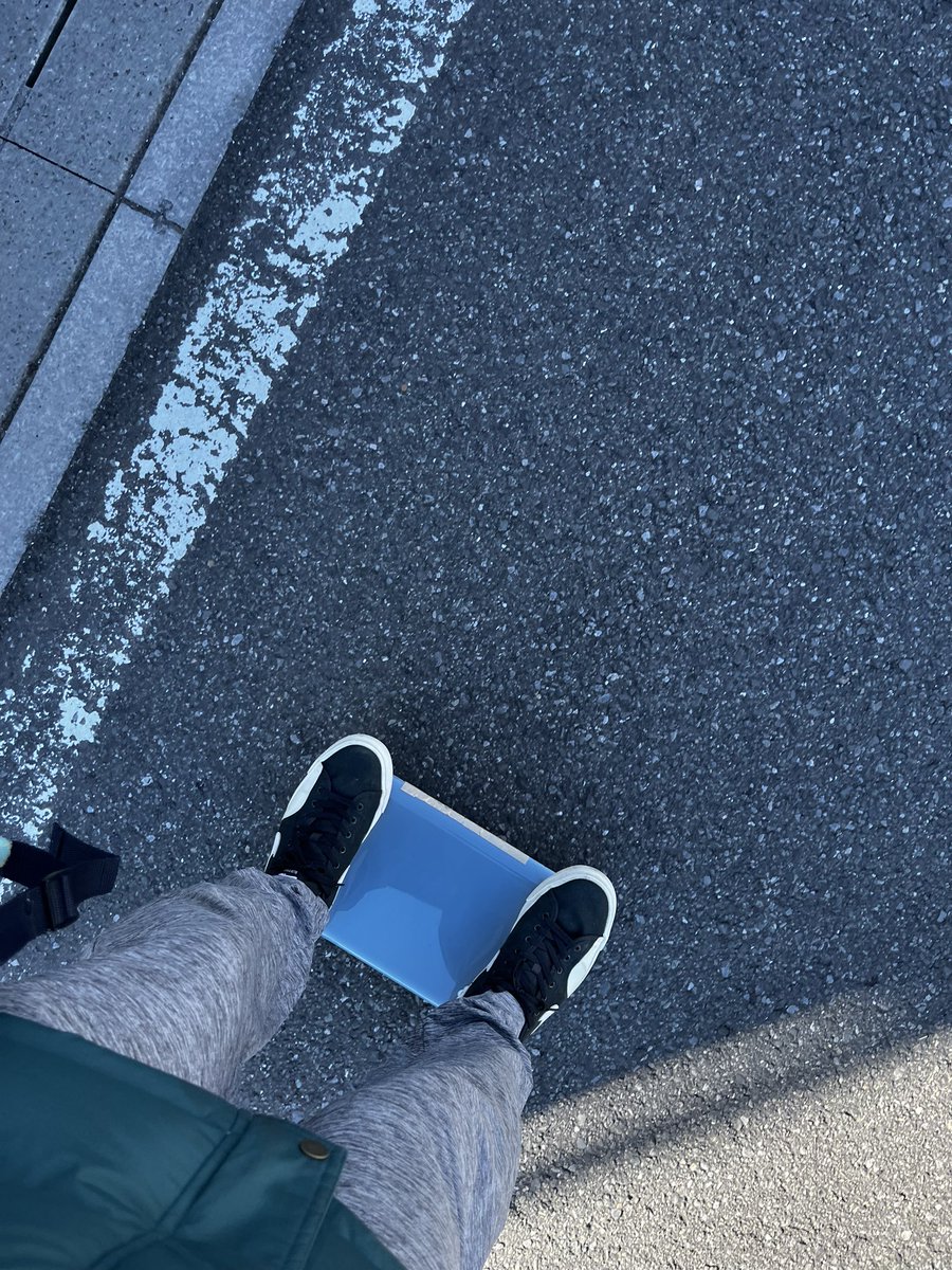 walkunaikera's tweet photo. 新年早々1駅分 #walkcar https://t.co/S2A7CmtliE