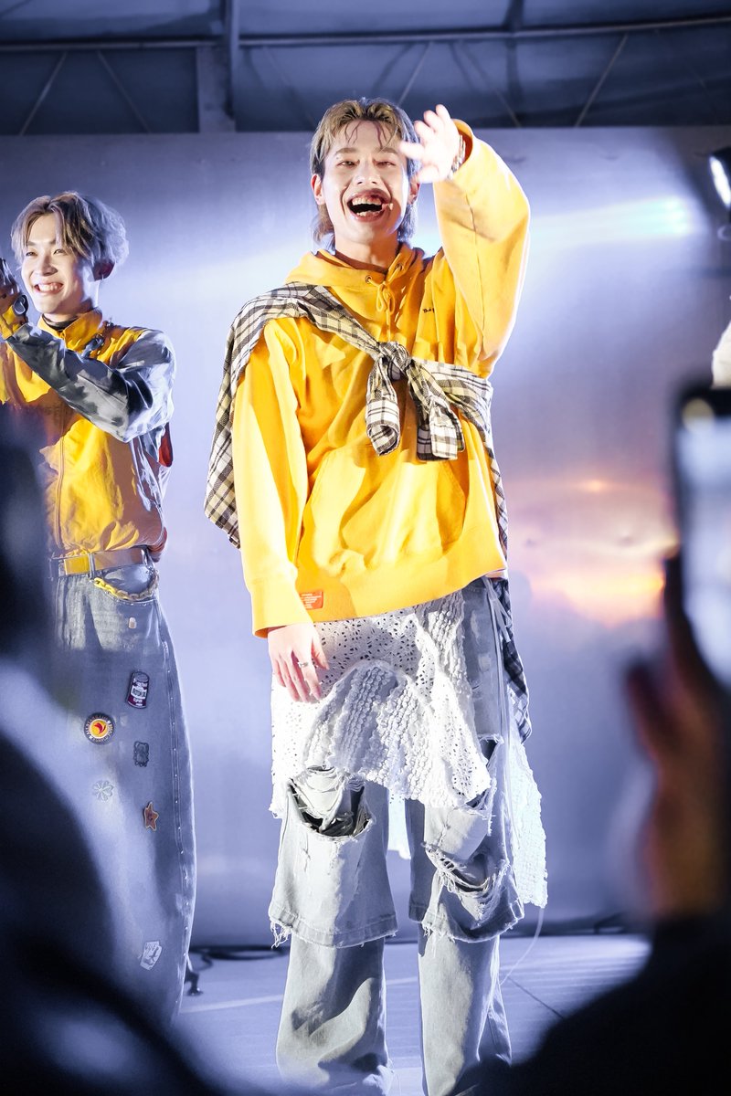 2025.12.31 さがみ湖MORIMORI

𝐇𝐚𝐩𝐩𝐲 𝐍𝐞𝐰 𝐘𝐞𝐚𝐫 _____✨

#ぷろてあシャキ置き場 #バイプロテア