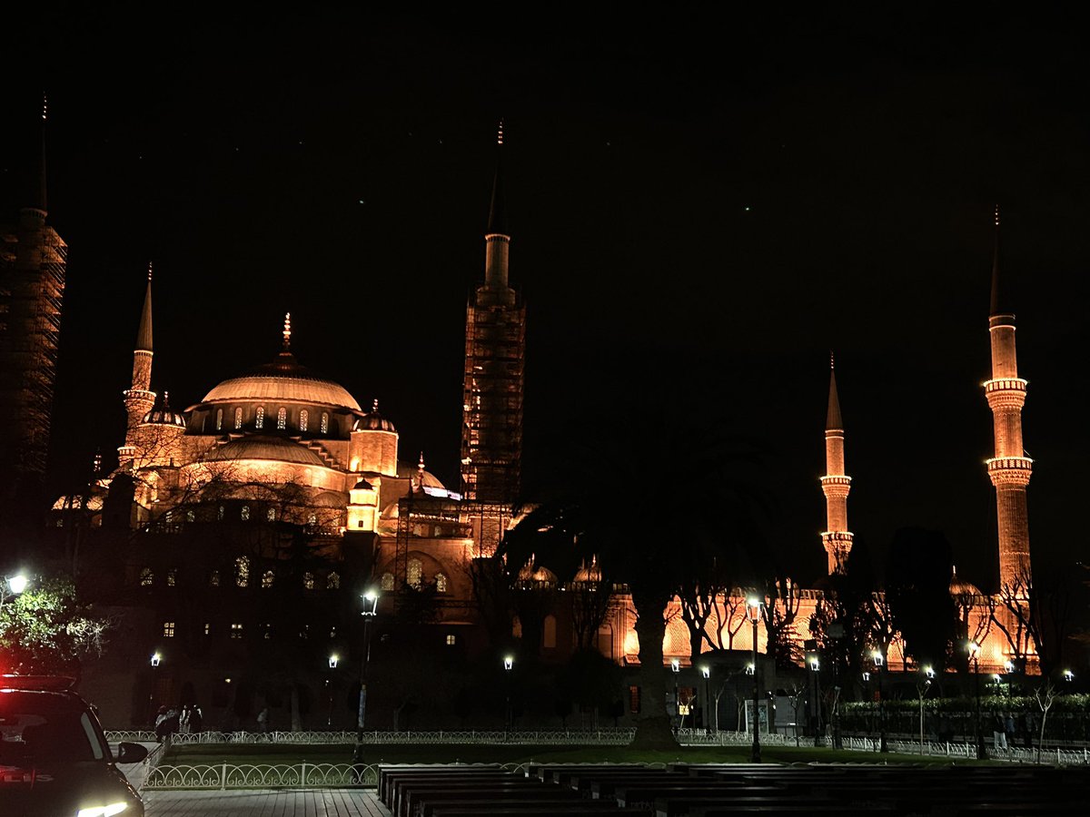 Sena Yakut (@sena_yakut21) on Twitter photo 