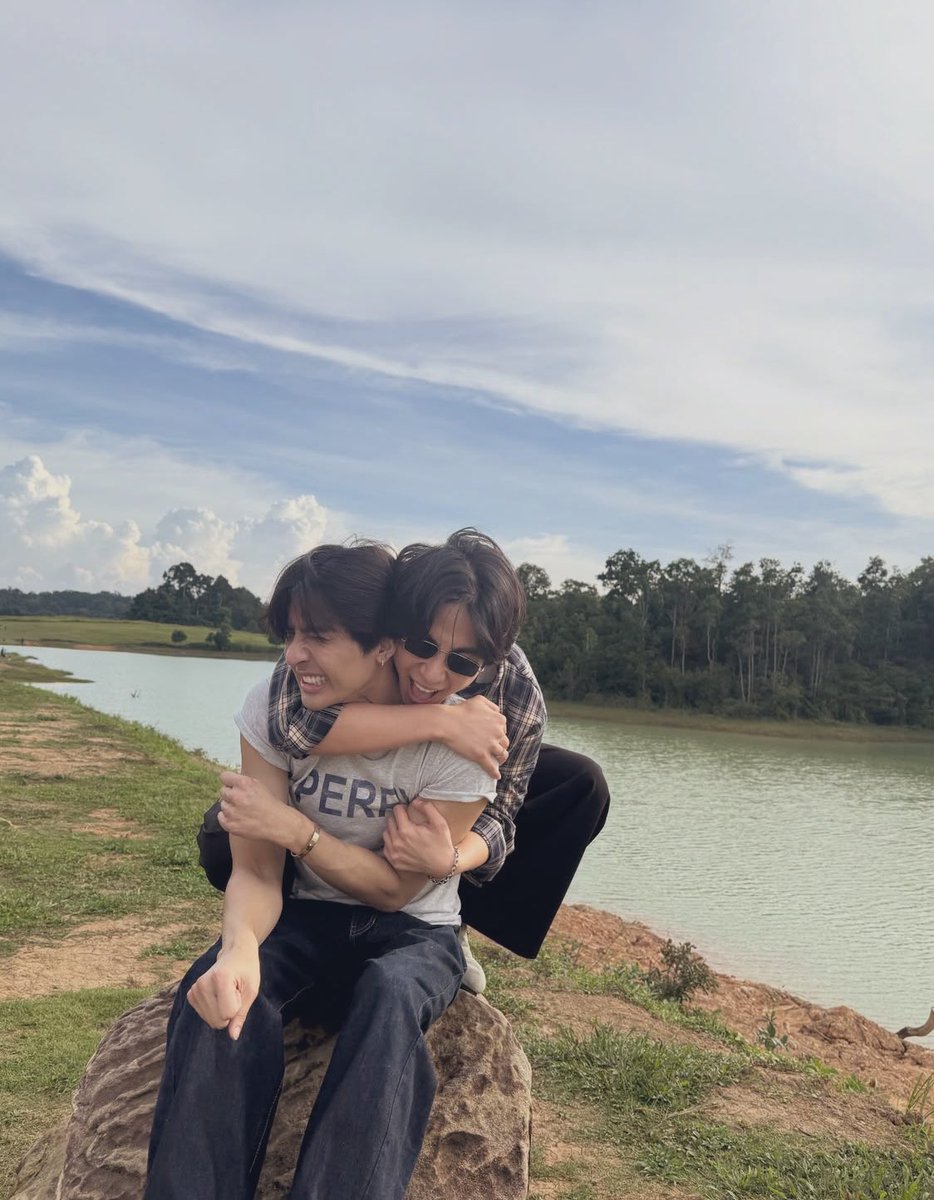 eiine's tweet image. May this kind of love find me very soon