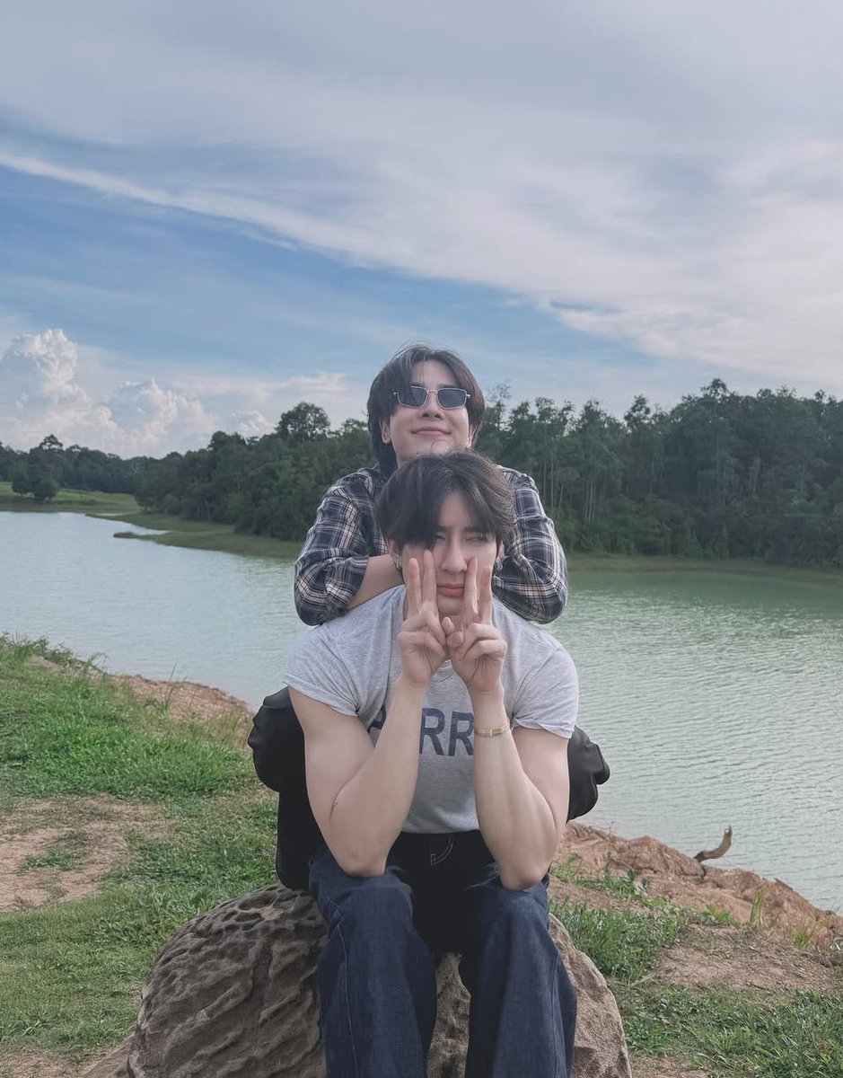 eiine's tweet image. May this kind of love find me very soon