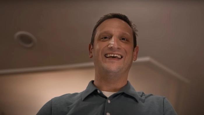 MARTY SUPREME (2025)