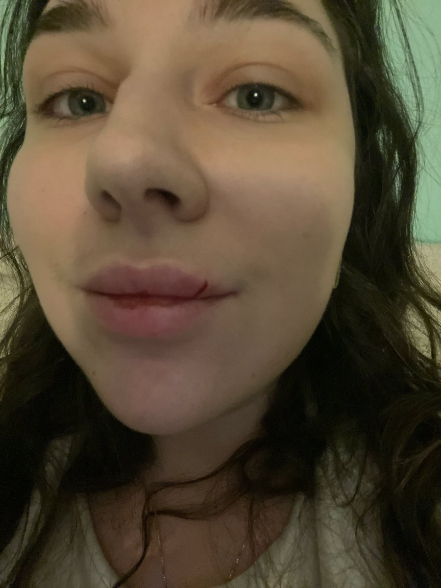 sofiiiika's tweet image. the art / the artist