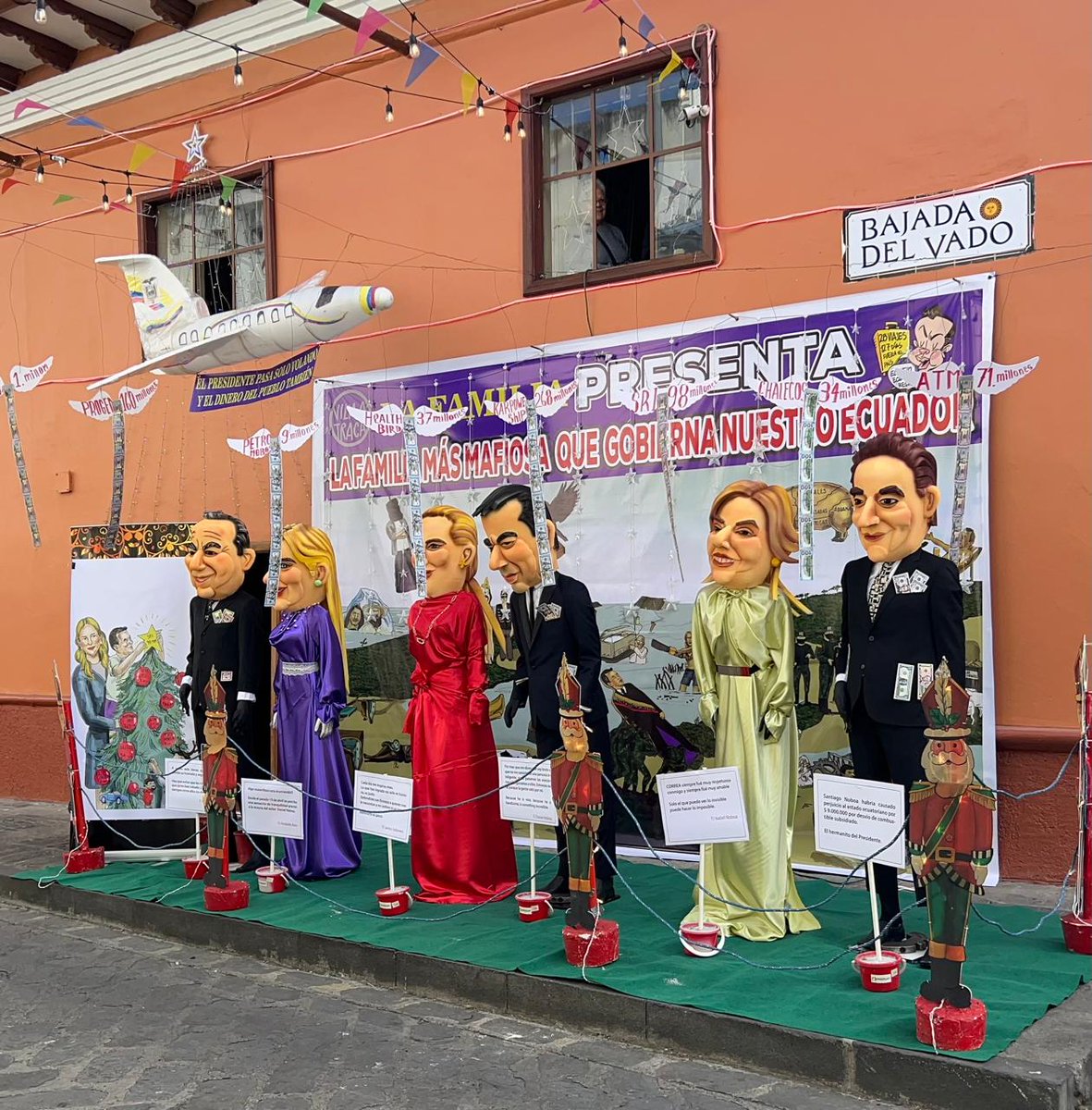 En Cuenca ❤️, con mis dibujitos 😅🤣😂