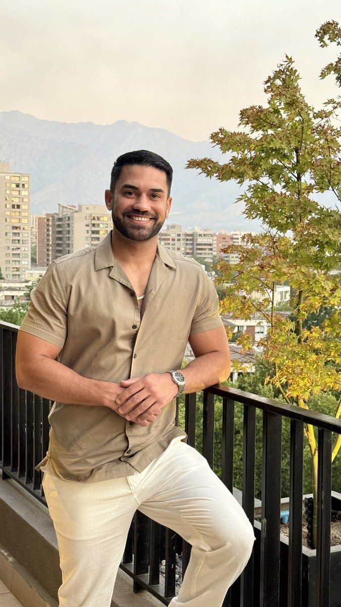 eric1891's tweet image. Feliz año 2026! ✨💛