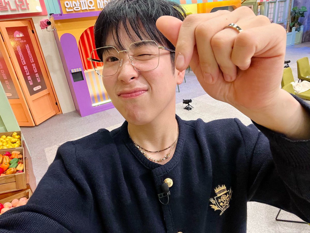 PYOO2O2's tweet image. 지훈아 26년에도 건강하고 행복하고 오래오래보쟈잉 🫶🏻🫶🏻
새해 복 많이 받아🍀💕🍀💕