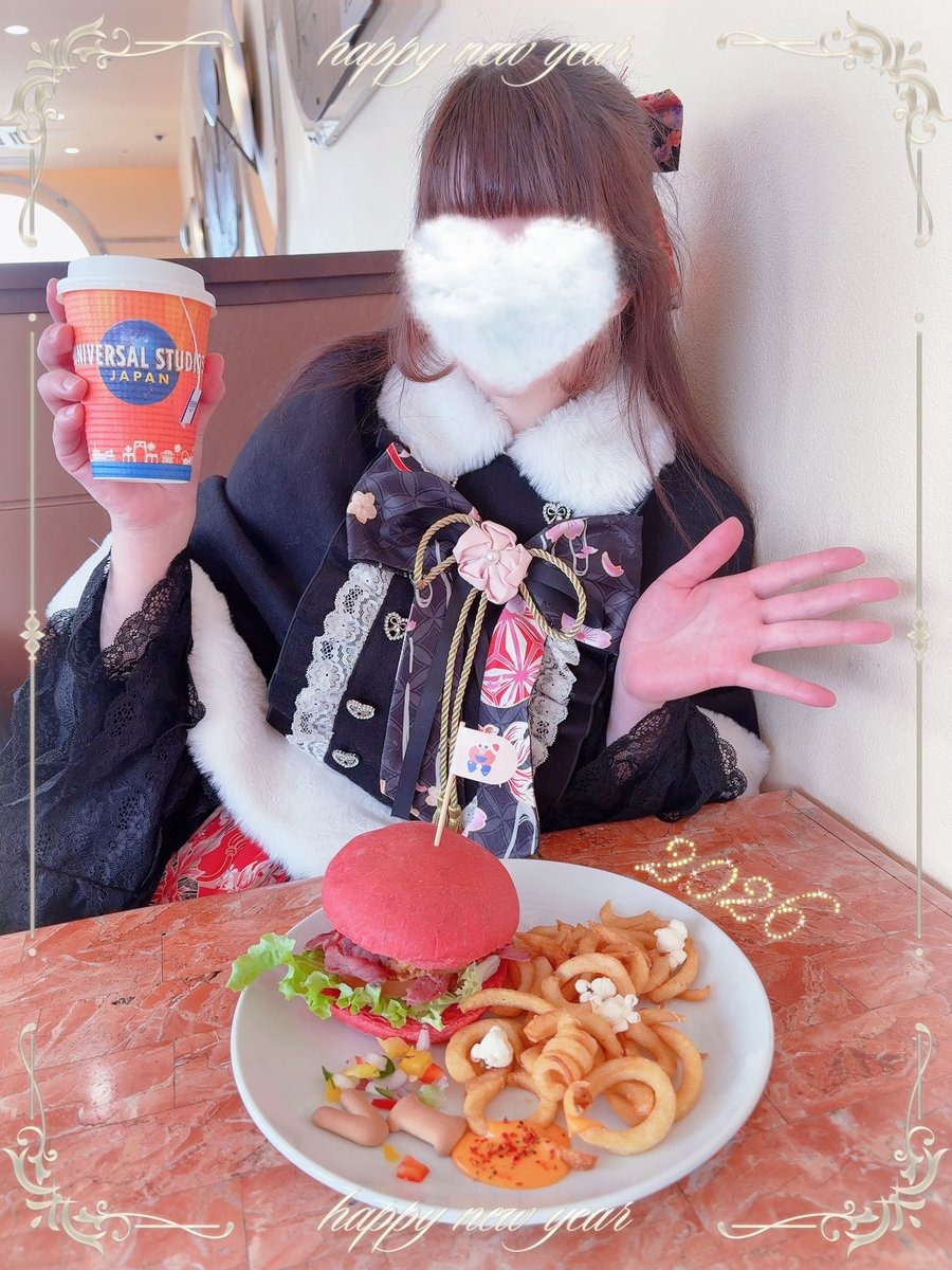 𝐻𝑎𝑝𝑝𝑦 𝑁𝑒𝑤 𝑌𝑒𝑎𝑟🐎 初詣前にユニバきたよん🌎💗 #USJファン