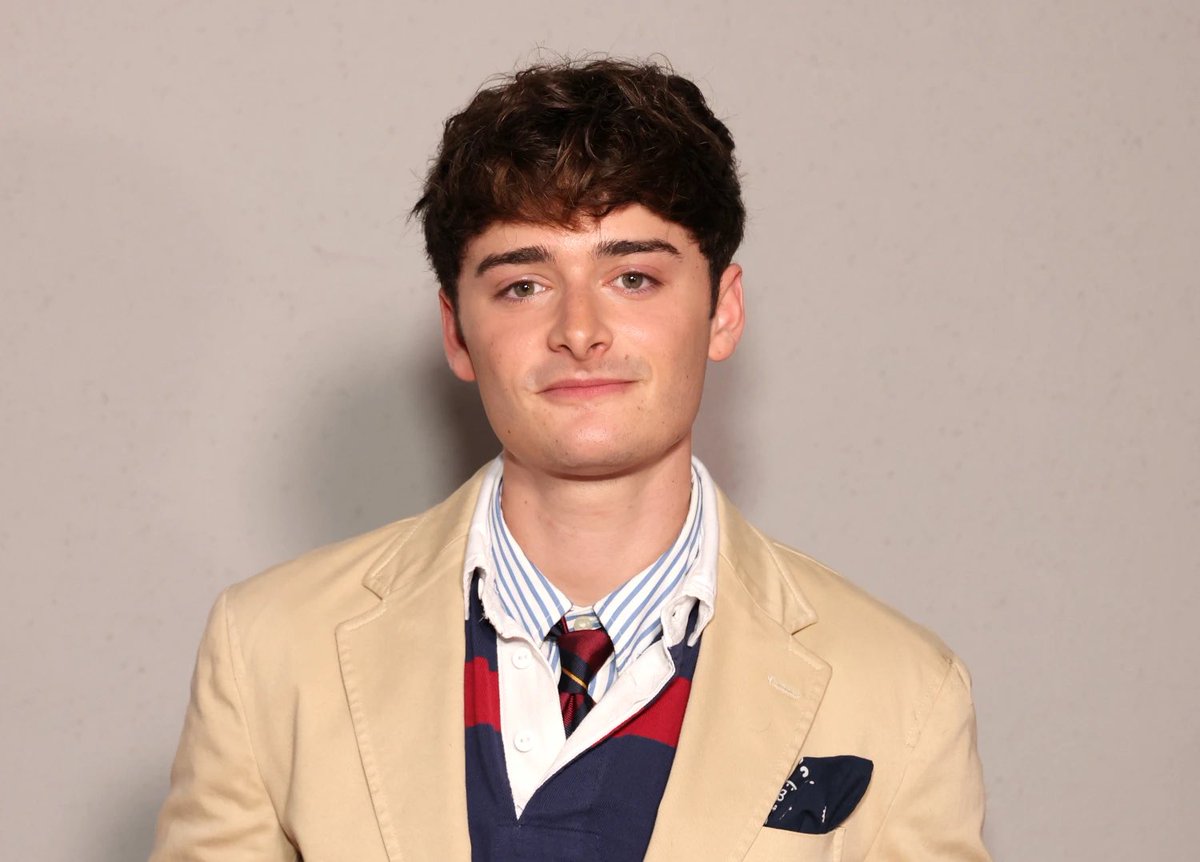 ThePopFlop's tweet image. With the conclusion of Stranger Things, Noah Schnapp is finally jobless.