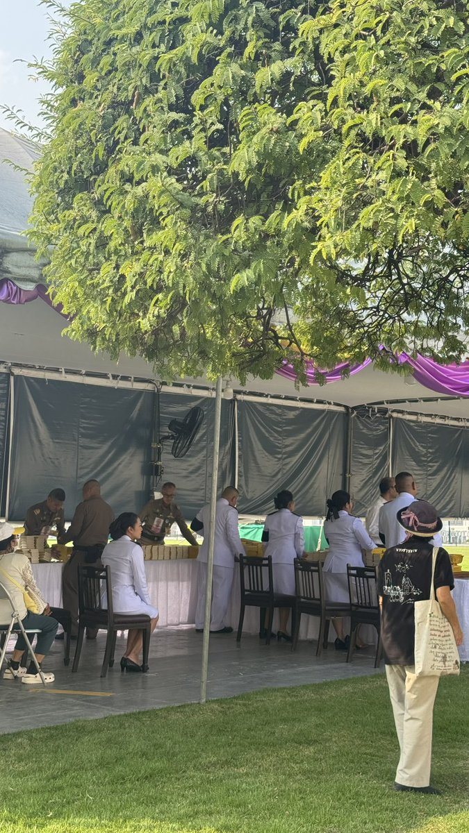 Angel3659's tweet image. ทรงพระเจริญ 🙏
ปฎิทินหลวง ประจำปี 2569 
#ปฎิทินหลวง2569