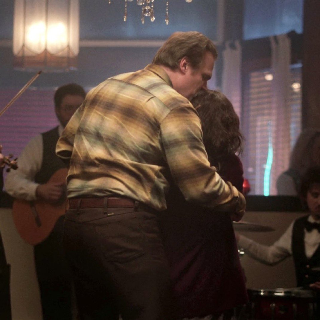 streeprafferty's tweet photo. THE LAST TIME WINONA RYDER AND DAVID HARBOUR PLAYED JOYCE BYERS AND JIM HOPPER BTW https://t.co/FQjWMqQuBa