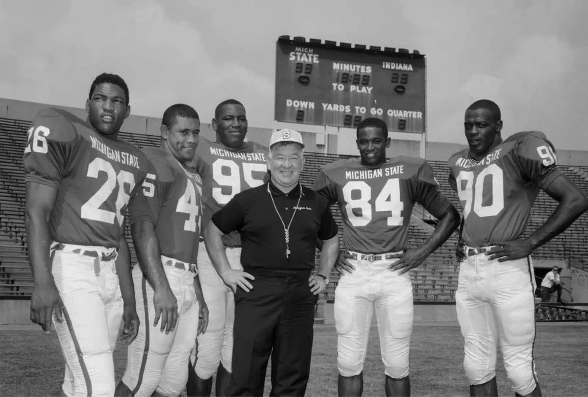 Michigan State (1965 &amp; 1966) is still the last Big Ten team to win back-to-back national championships.

Incredible.