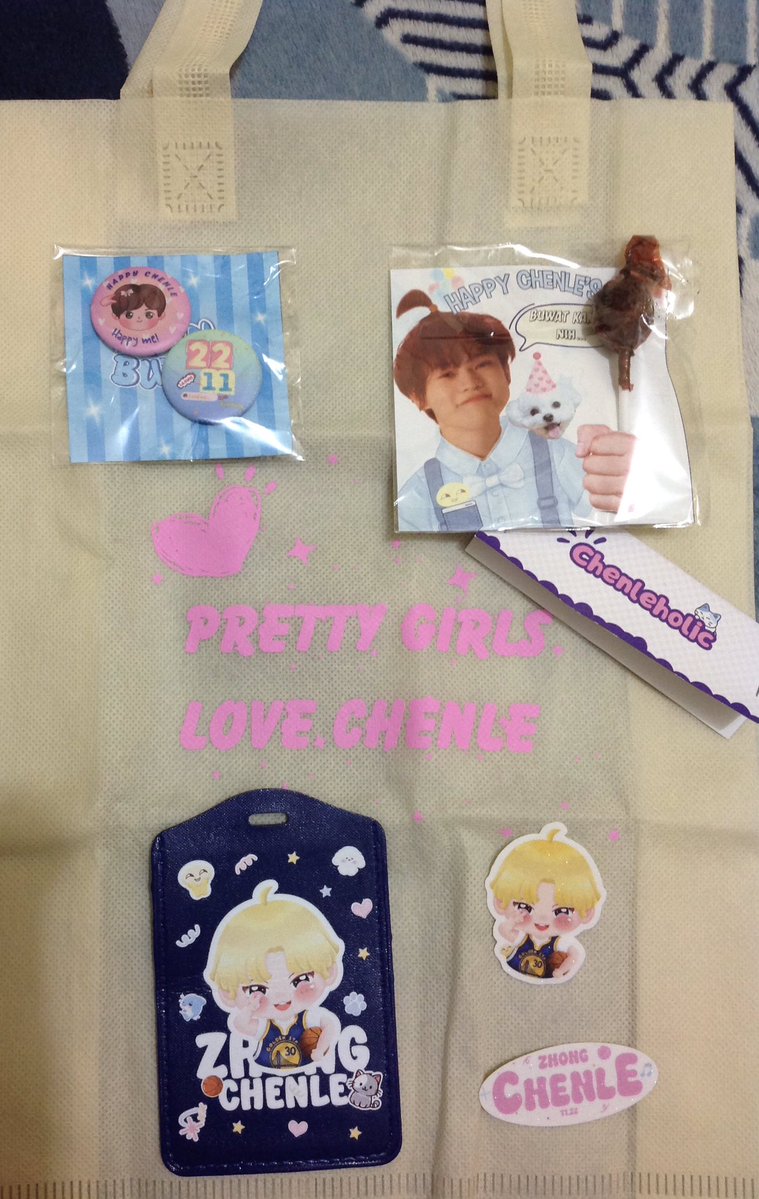 callmeYiCel's tweet image. Terimakacii pribies imupnyaa🫰🏼@jihanwon17 @3lujaemine