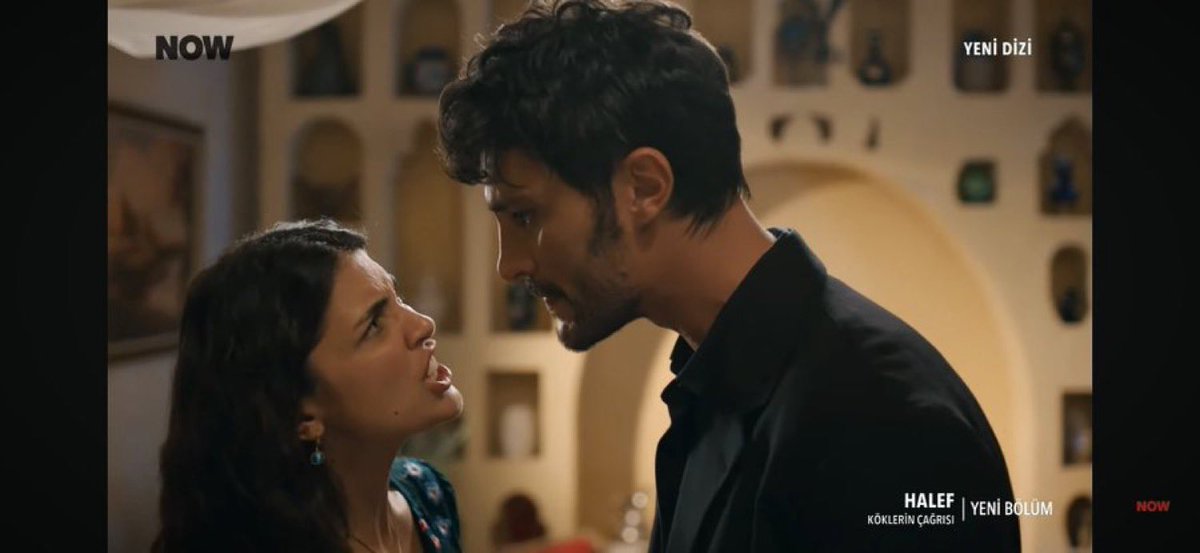 ما انسى لما مغصني بطني هنا