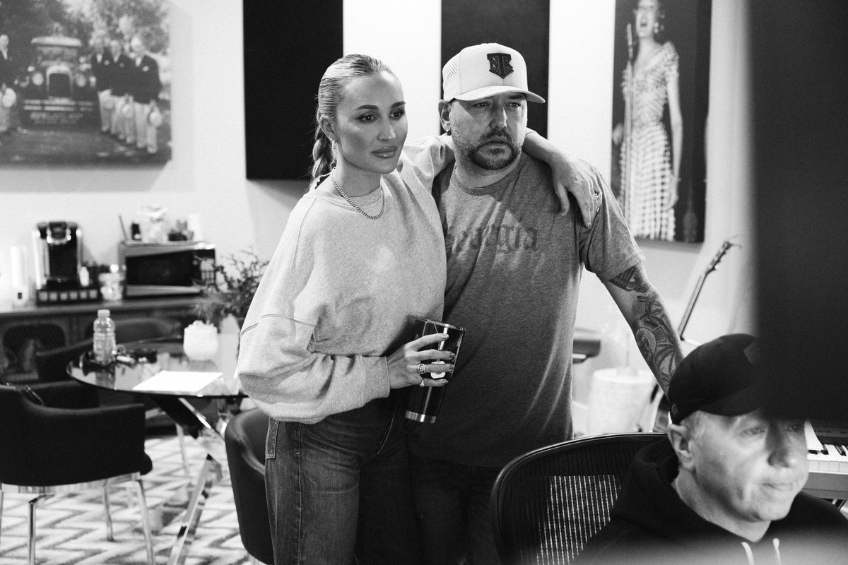 Jason Aldean tweet media