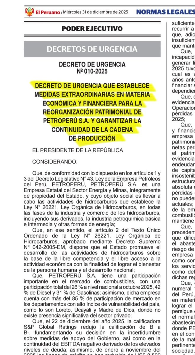 sergiosanabria4's tweet photo. #OJO GRAVE. Gobierno de Jeri, al cierre del 2025, publica decreto de urgencia que encaminaría la privatización de PetroPerú, y deja a Proinversión su "reorganización patrimonial". También ordenan el despido de trabajadores, y para su ejecución el MEF le desembolsa S/ 240 millones https://t.co/SBb3v1MzkY