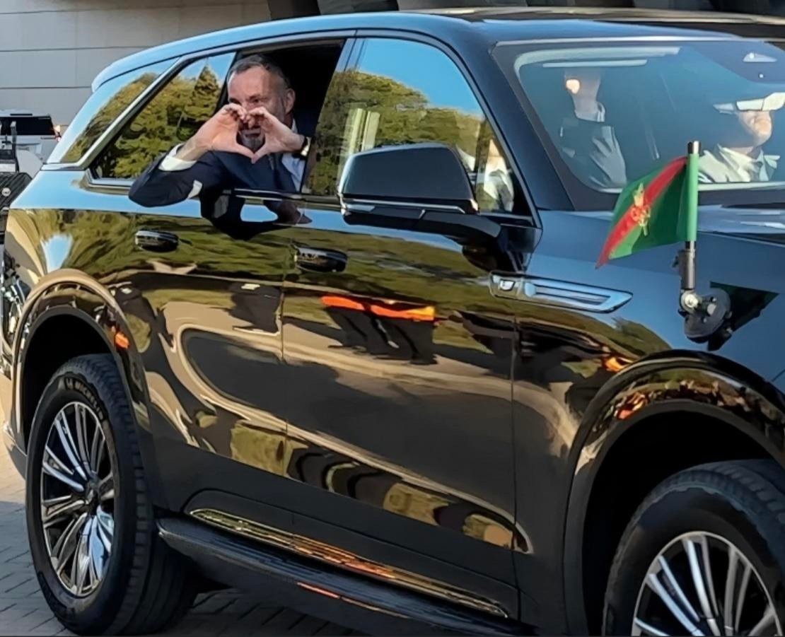 Happy New Year! 🫶🏼