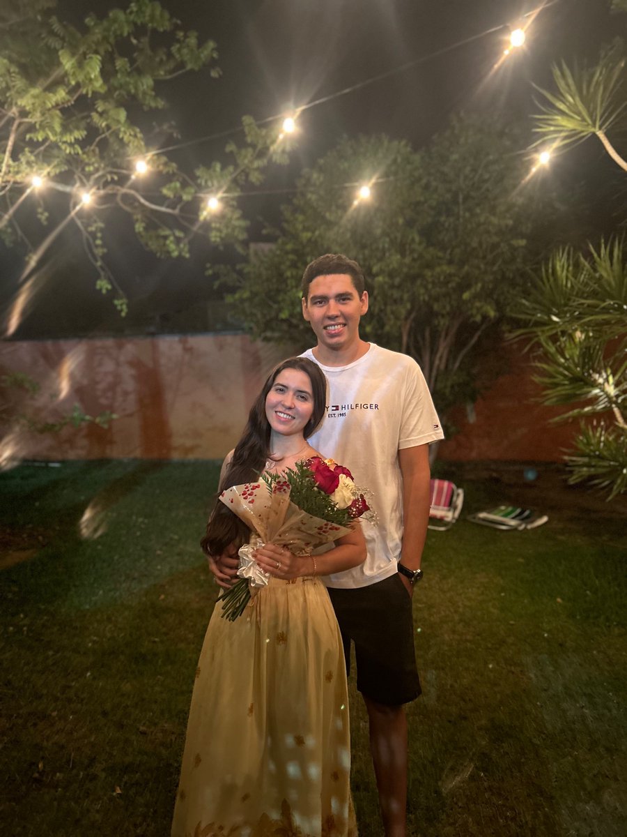 andreynags's tweet image. Noivinha na viradaaaa 💍