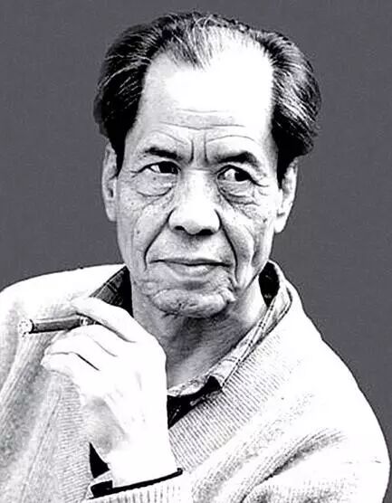 yibingsg's tweet image. “​日他妈的文学” 和  “你懂个锤子”
——路遥和陈忠实的人生

有人感慨说：“人活在世界上，除了诗和远方，还有眼前的苟且和柴米油盐。”

其实在困难时期，仍然有人在坚持精神上的事。今天这篇文章的标题有点猛，但话糙理不糙。路遥说出那句话，正是他真性情的表现；非如此，不足以表达他的内心。…