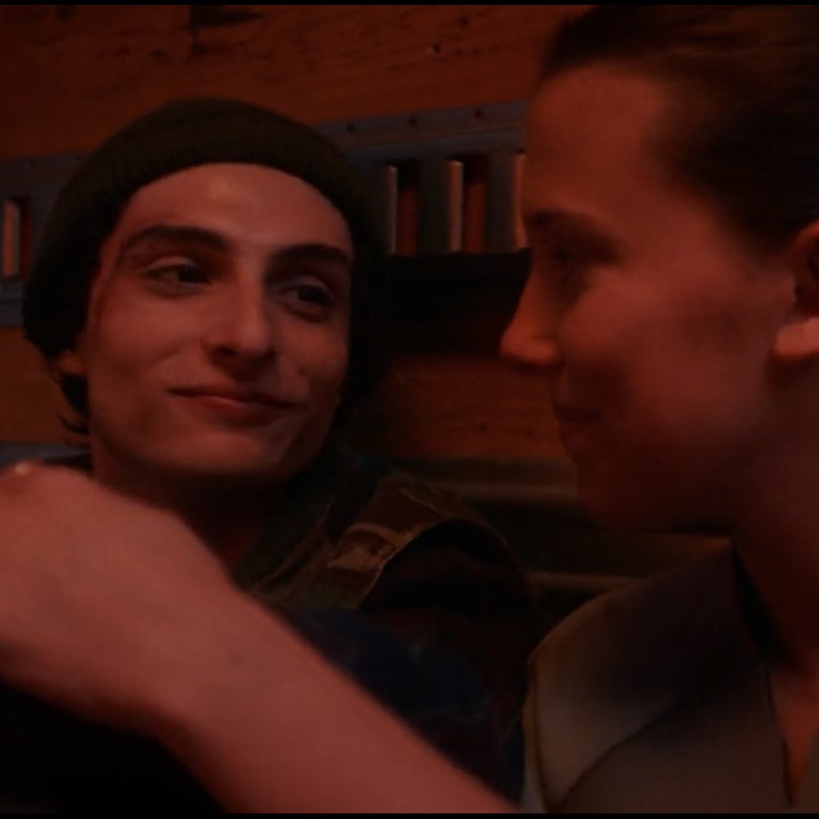 This was so sickeningly buzzy,,,,, plus the ring being in the shot too LIKE