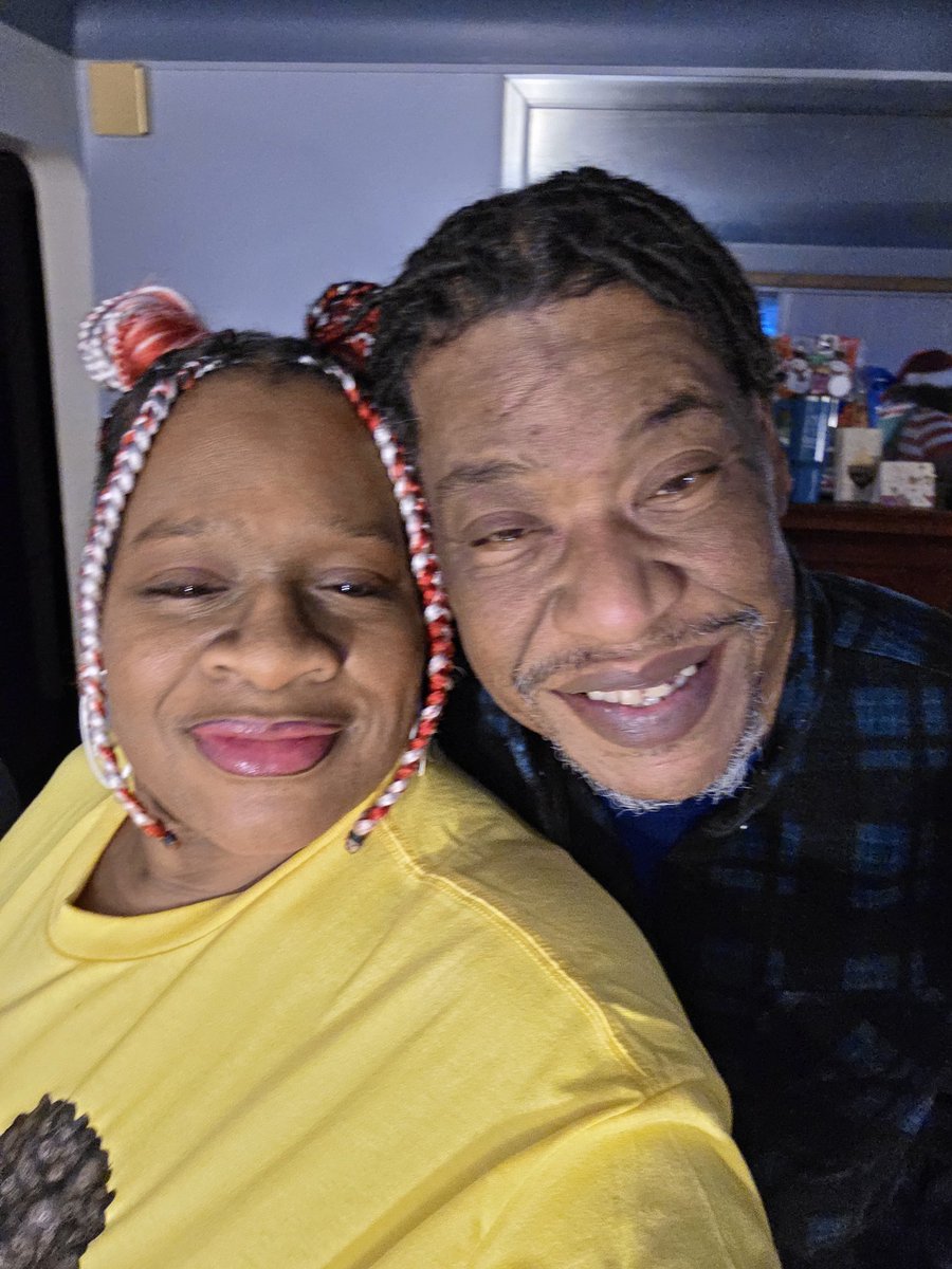 victoryme's tweet photo. We are celebrating Empty Nest Year!  Just the 2 of us! The Peacocks! Happy New Year Fox 2 team @FOX2News #Fox2nye #HappyNewYear2026 https://t.co/A7jfQBD2cD