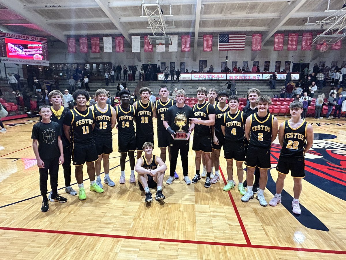 Festus Basketball tweet media