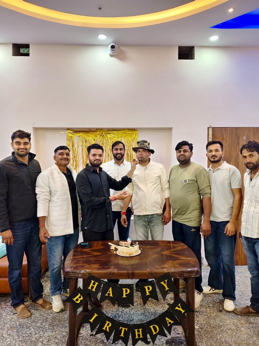 Rajendra Bidiyasar【 राहगीर 】डीडवाना tweet media