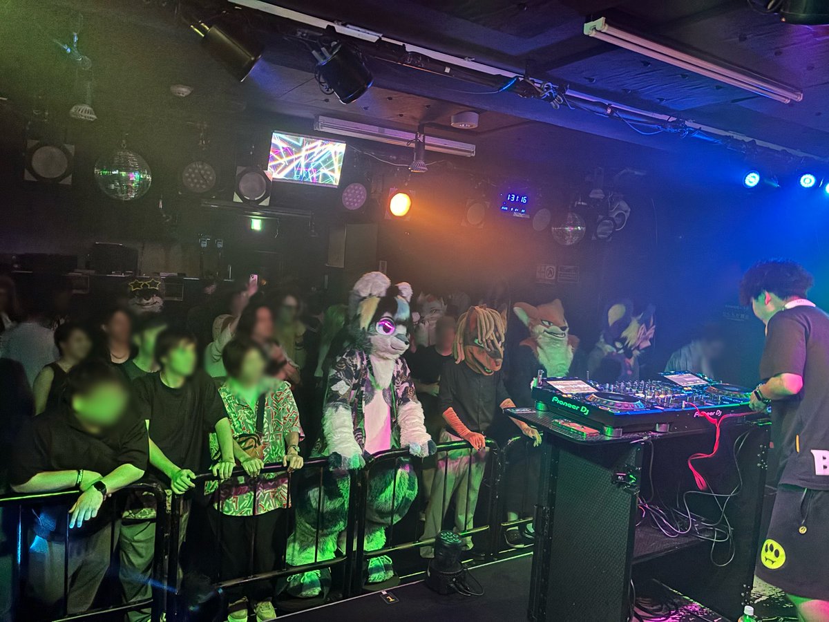 前回これでした！
騒げるやつ来て🖐️🖐️🖐️