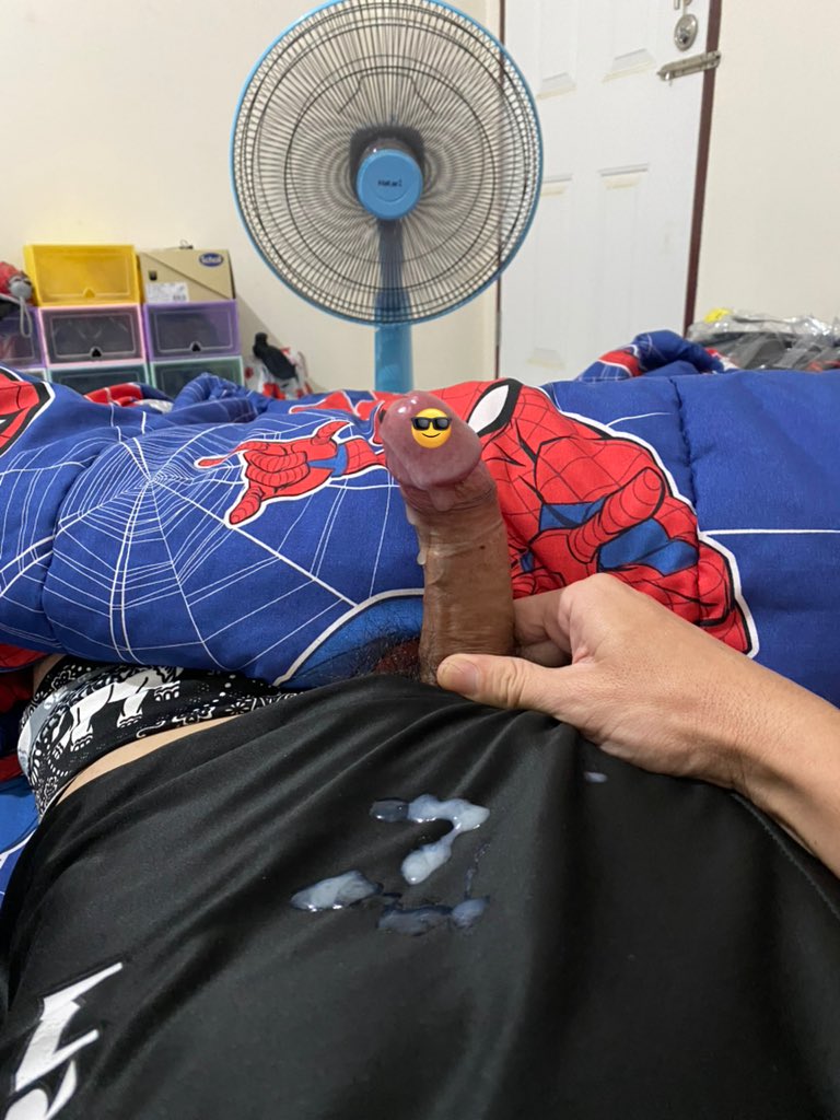 แตกแล้วอ่าห์ อดกลั้นมาตั้ง 5 วัน ตอนกลับบ้าน 😂💦 #น้ำแรกของปี #บ้านเก่าซอย4 #FWBชลบุรี #ชักว่าวน้ำเเตก