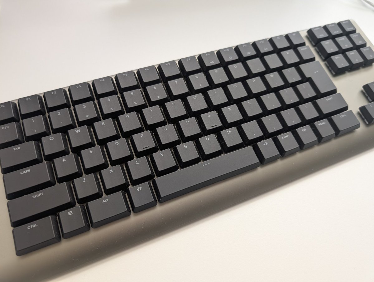 9rl's tweet image. 2025ベストバイはZENAIM KEYBOARD2です