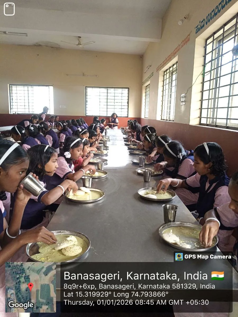261mdrs's tweet photo. Morning Breakfast  #SocialAudit_SWDMeals #SocialWelfare_Karnataka https://t.co/cyxOqQiH6d